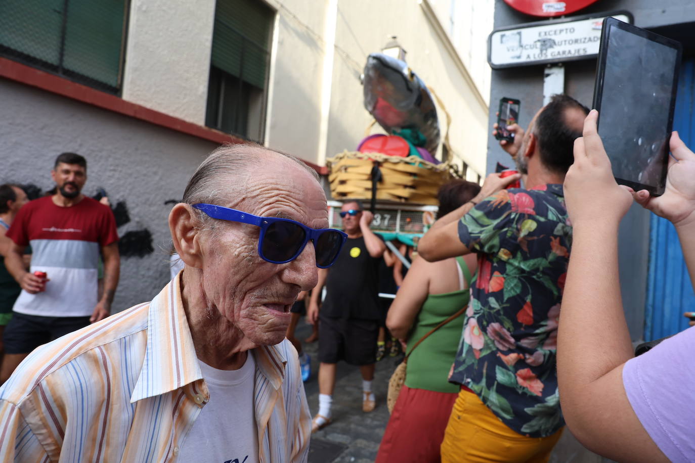 Fotos: Cádiz derrocha arte con su tradicional Entierro de la Caballa