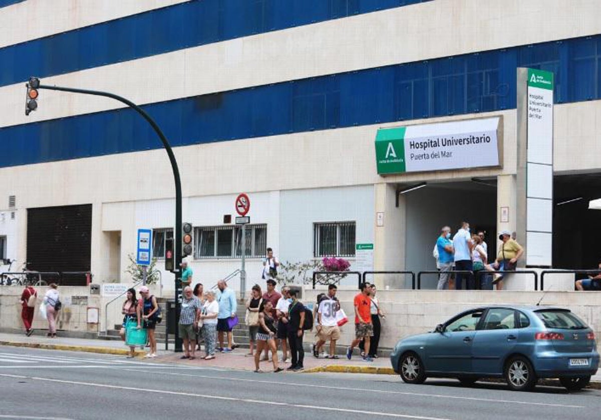 El Hospital Puerta del Mar de Cádiz cierra quirófanos por presencia de hongos patógenos