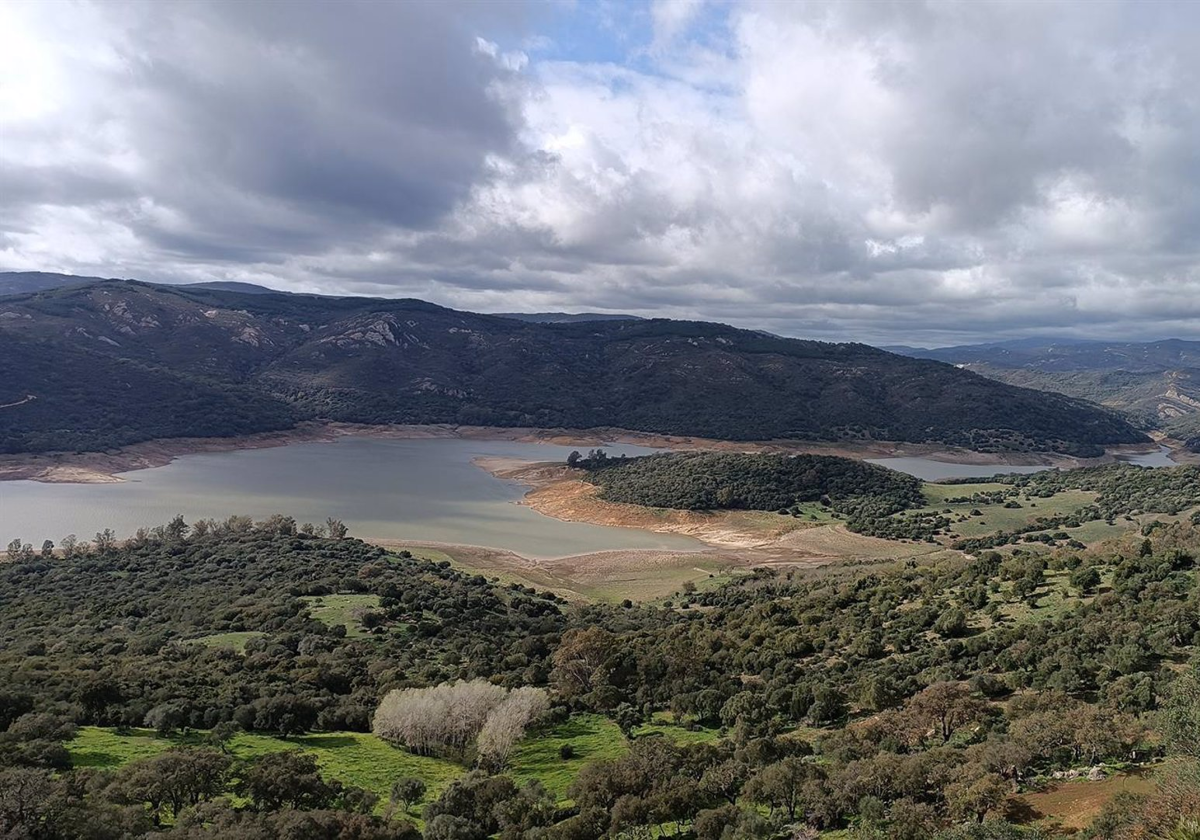 Vista del embalse de Guadarranque