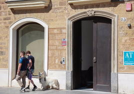 Apartamentos turísticos: 2.400 personas menos respecto al año pasado optaron por estos alojamientos en Cádiz