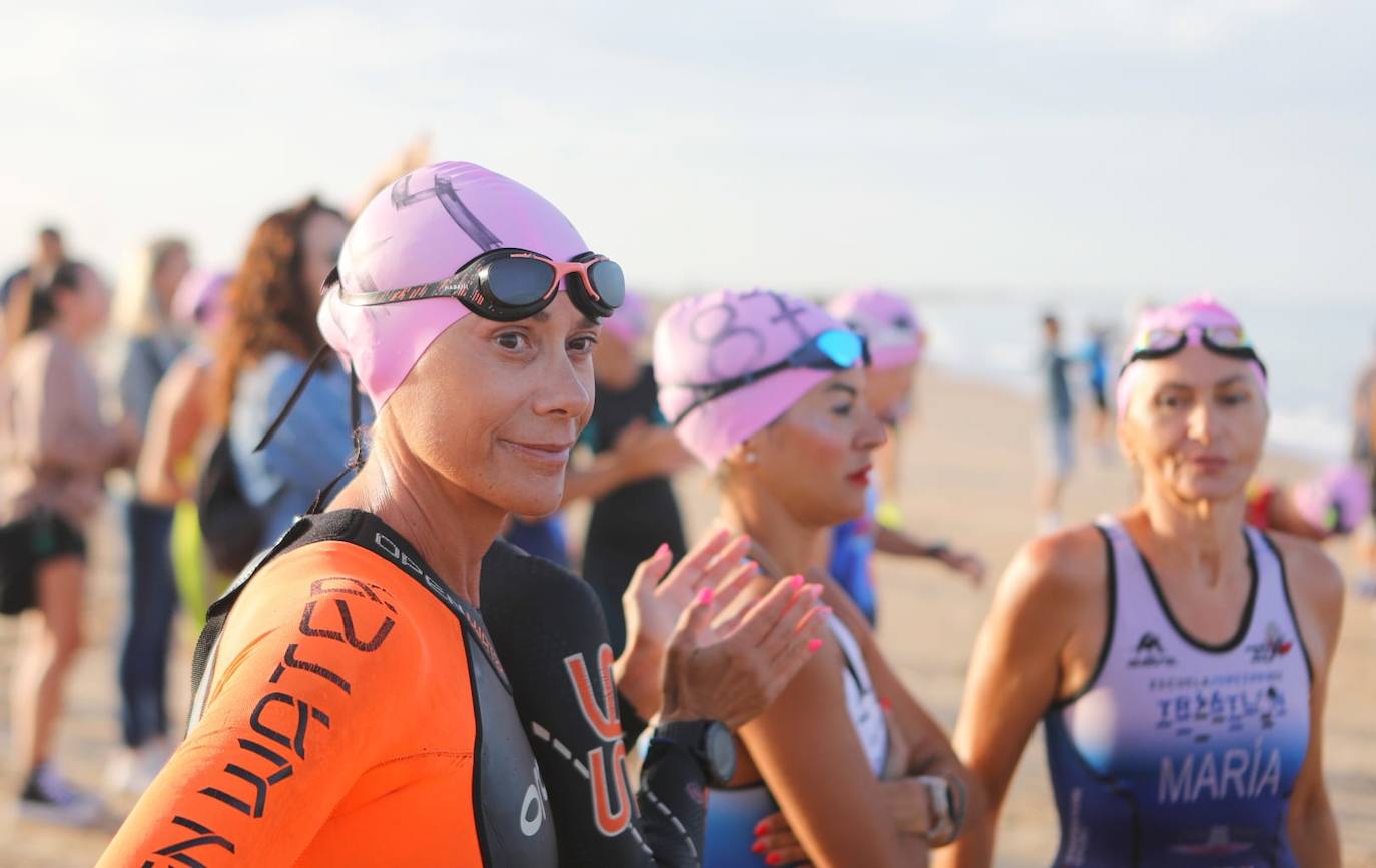 Fotos: ¿Has participado en el V Triatlón Ciudad de San Fernando? 750 metros a nado, 20 kilómetros en bici y 5 kilómetros de carrera