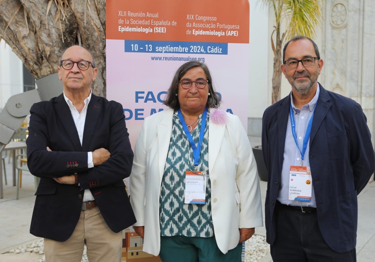 Andrés Rabadán, María José Sánchez y Óscar Zurriaga.