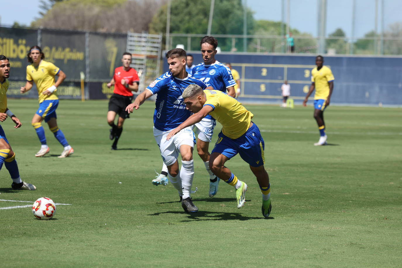 Fotos: Así ha sido el partido Cádiz CF Mirandilla - Xerez DFC