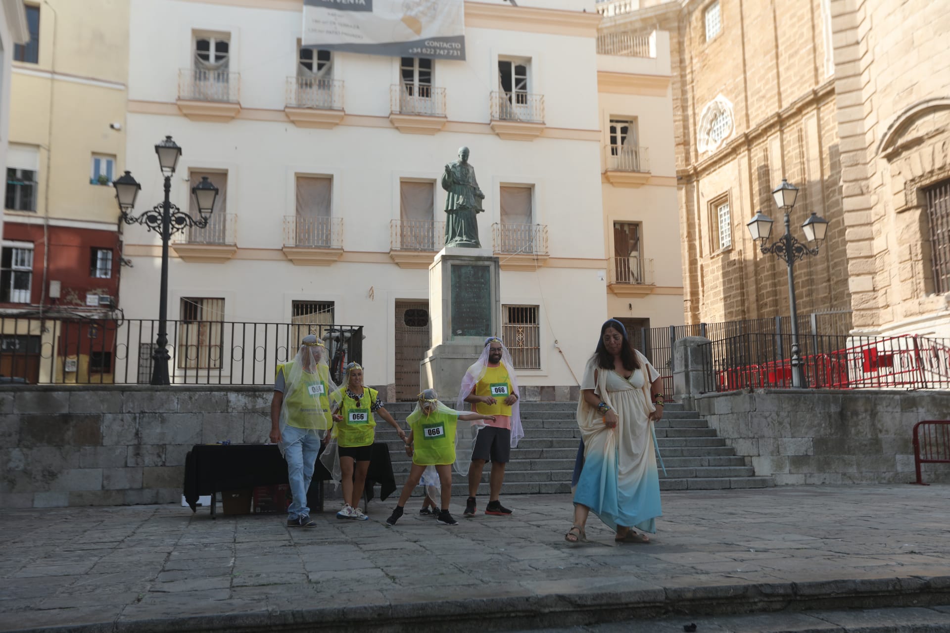 Cádiz fenicia se despide: clausura del Mercado, yincana y body paint en Santa Catalina