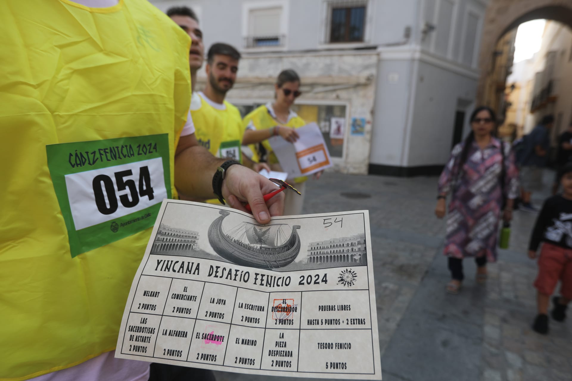 Cádiz fenicia se despide: clausura del Mercado, yincana y body paint en Santa Catalina