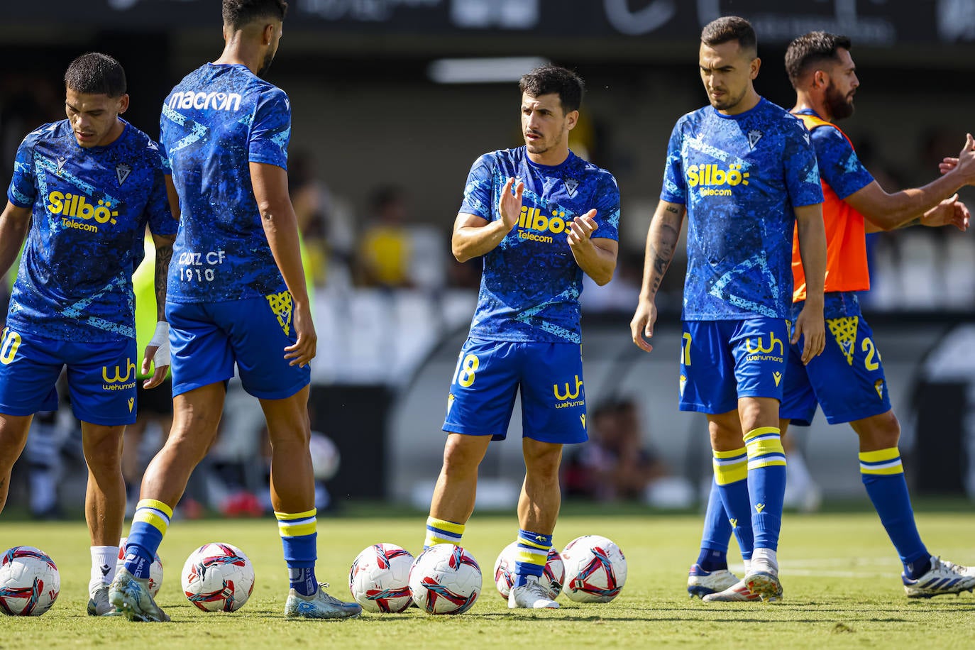 Fotos: Cartagena - Cádiz CF en el estadio de Cartagonova