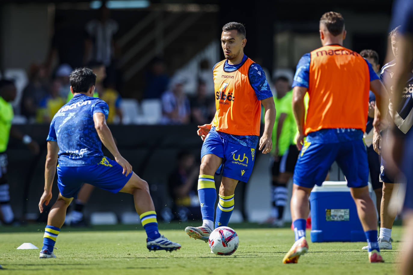 Fotos: Cartagena - Cádiz CF en el estadio de Cartagonova