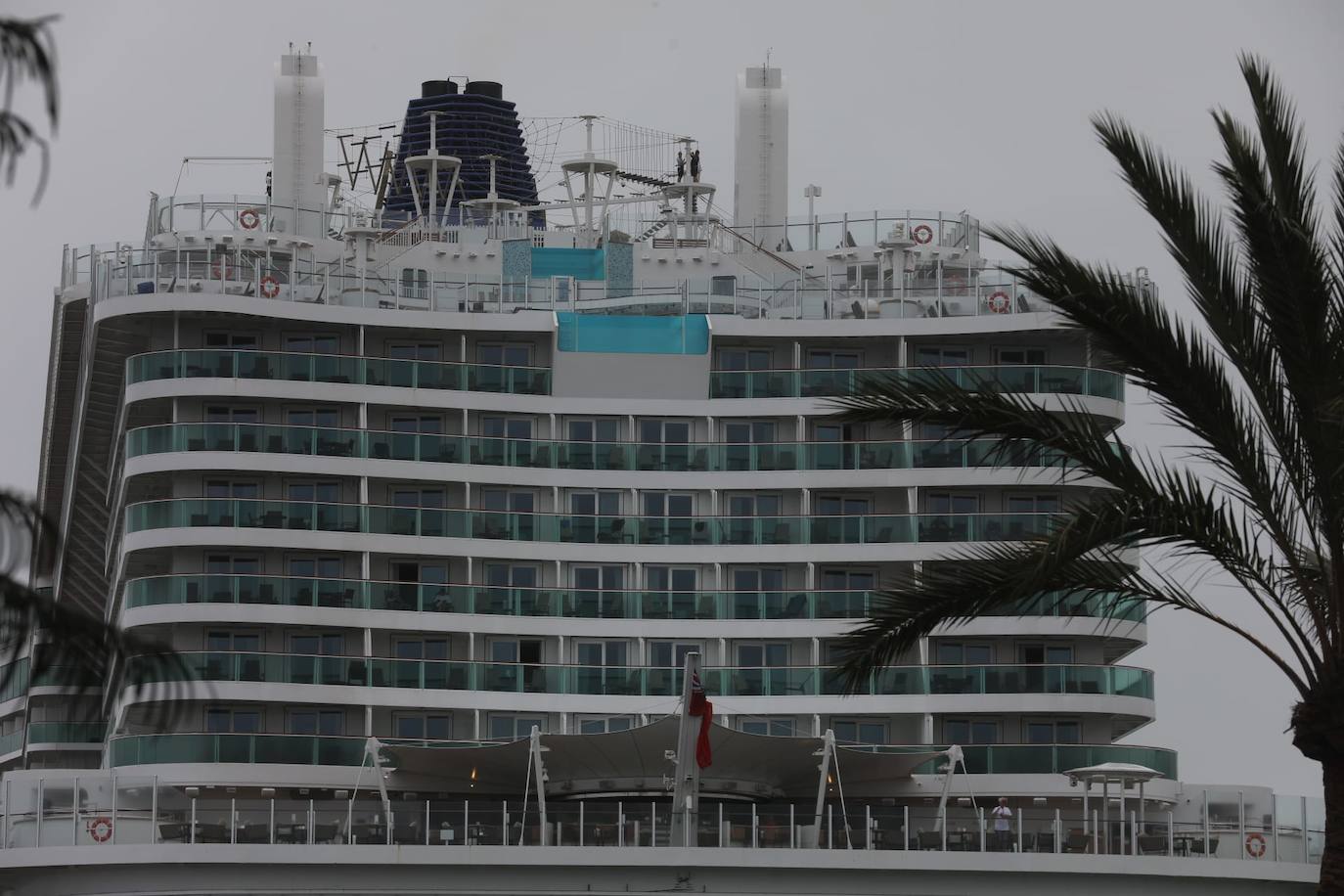 Fotos: Más de 8.000 turistas han llegado este jueves al puerto de Cádiz