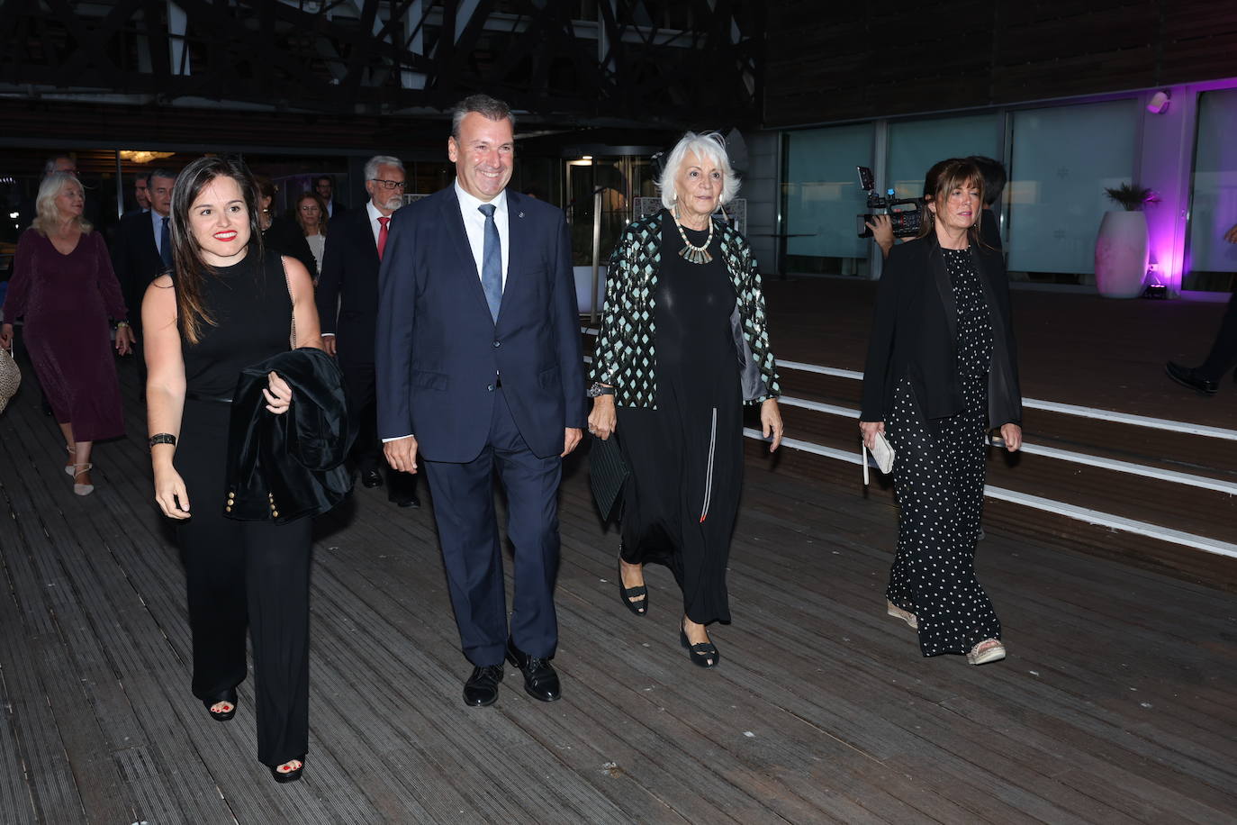 FOTOS: Los invitados a los Premios LA VOZ 2024 llegan al Parador de Cádiz