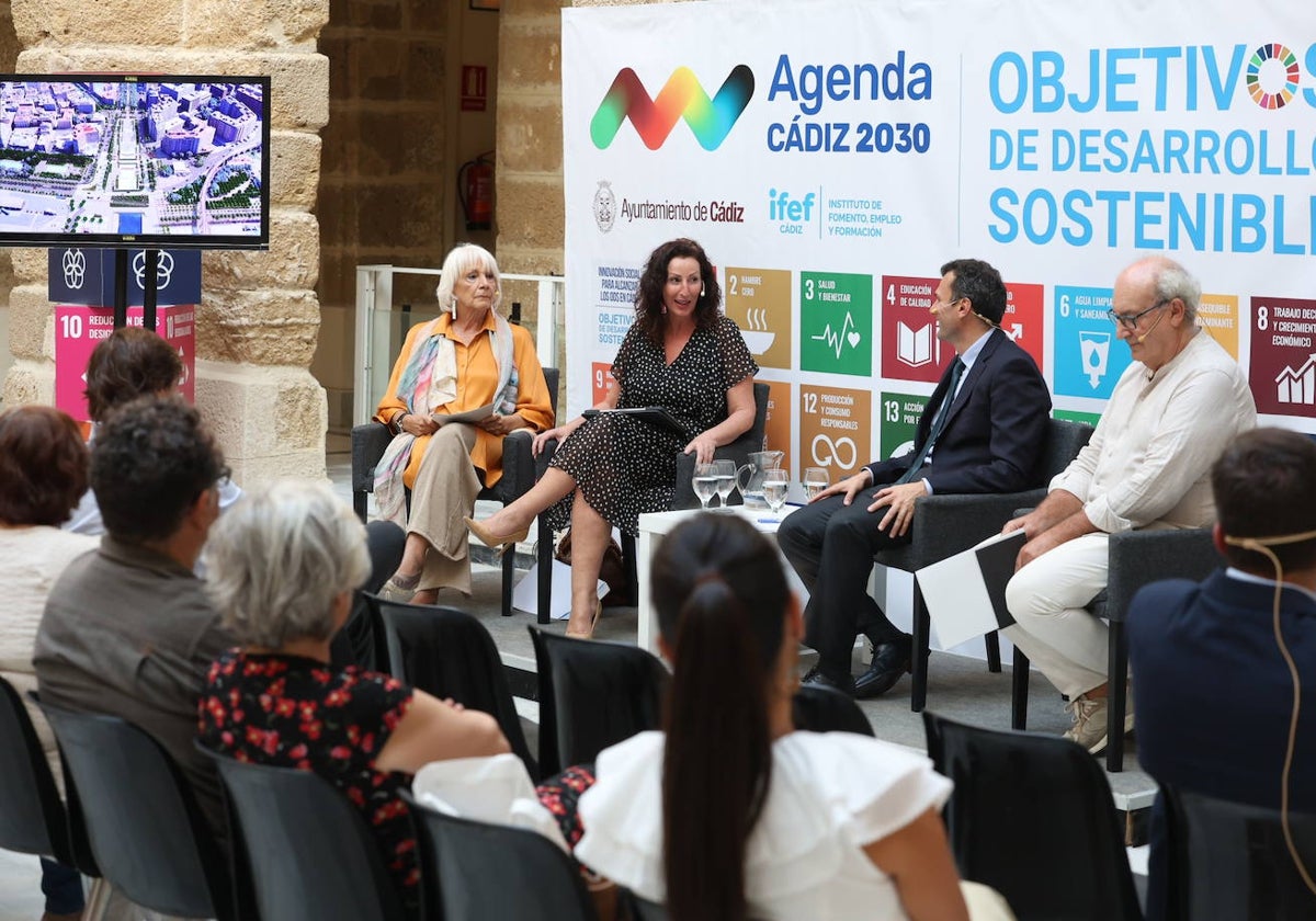 Cómo cambiar una ciudad con proyectos estratégicos, debate en la primera sesión de &#039;Diálogos de ciudad en clave Agenda 2030&#039;