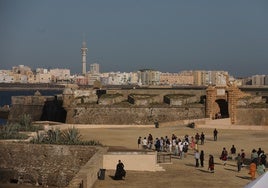 El Castillo de San Sebastián, a la espera de la respuesta del Gobierno para seguir abierto