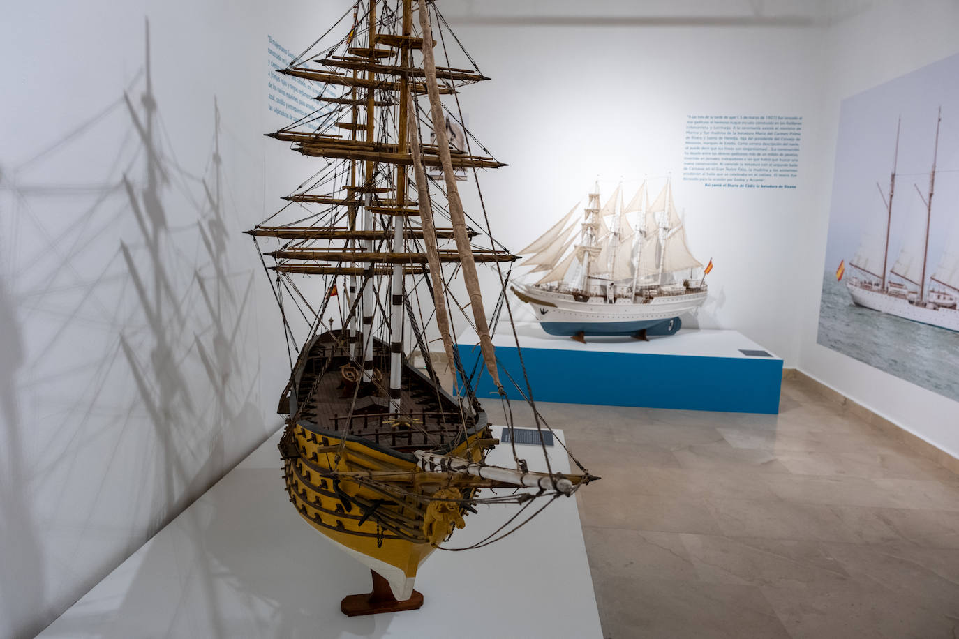 Fotos: Exposición &#039;Cádiz, la historia y el mar&#039; en la Fundación Cajasol