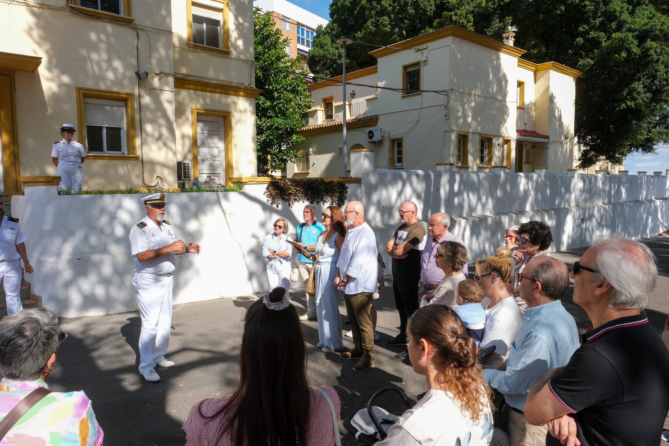 Fotos: Jornada de puertas abiertas en el Instituto Hidrográfico de la Marina de Cádiz