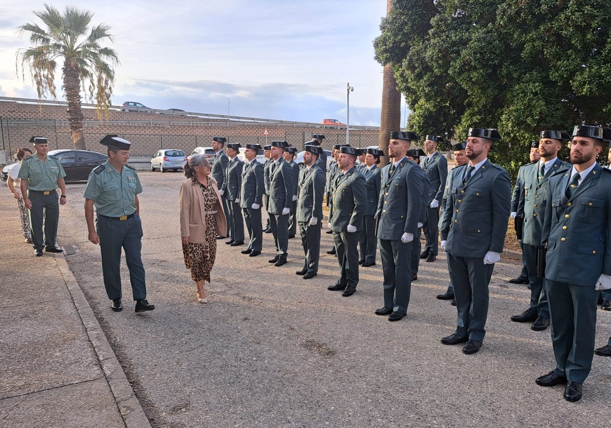 Recepción a los nuevos guardias civiles en prácticas en Cádiz.