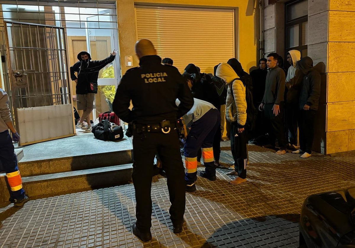 Los migrantes interceptados en Cádiz.