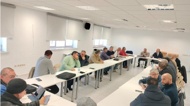 Mesa negociadora del convenio del metal de Cádiz