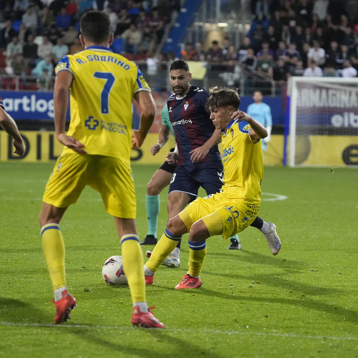 Fotos: Eibar - Cádiz en Ipurua