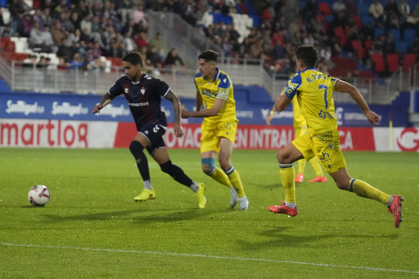 Fotos: Eibar - Cádiz en Ipurua