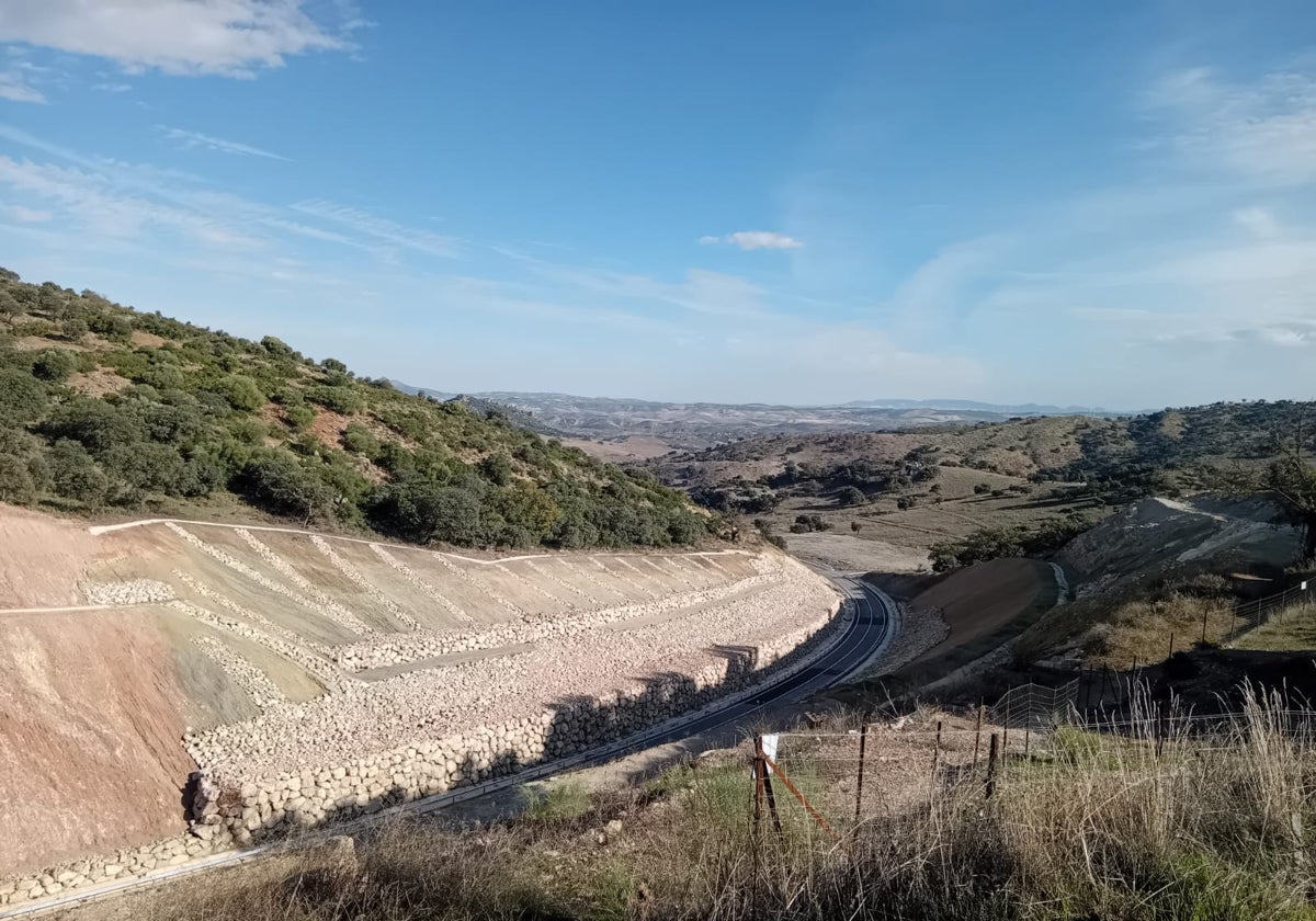 Casi dos millones de euros de inversión para unas obras de emergencia en la carretera de la Sierra de Cádiz