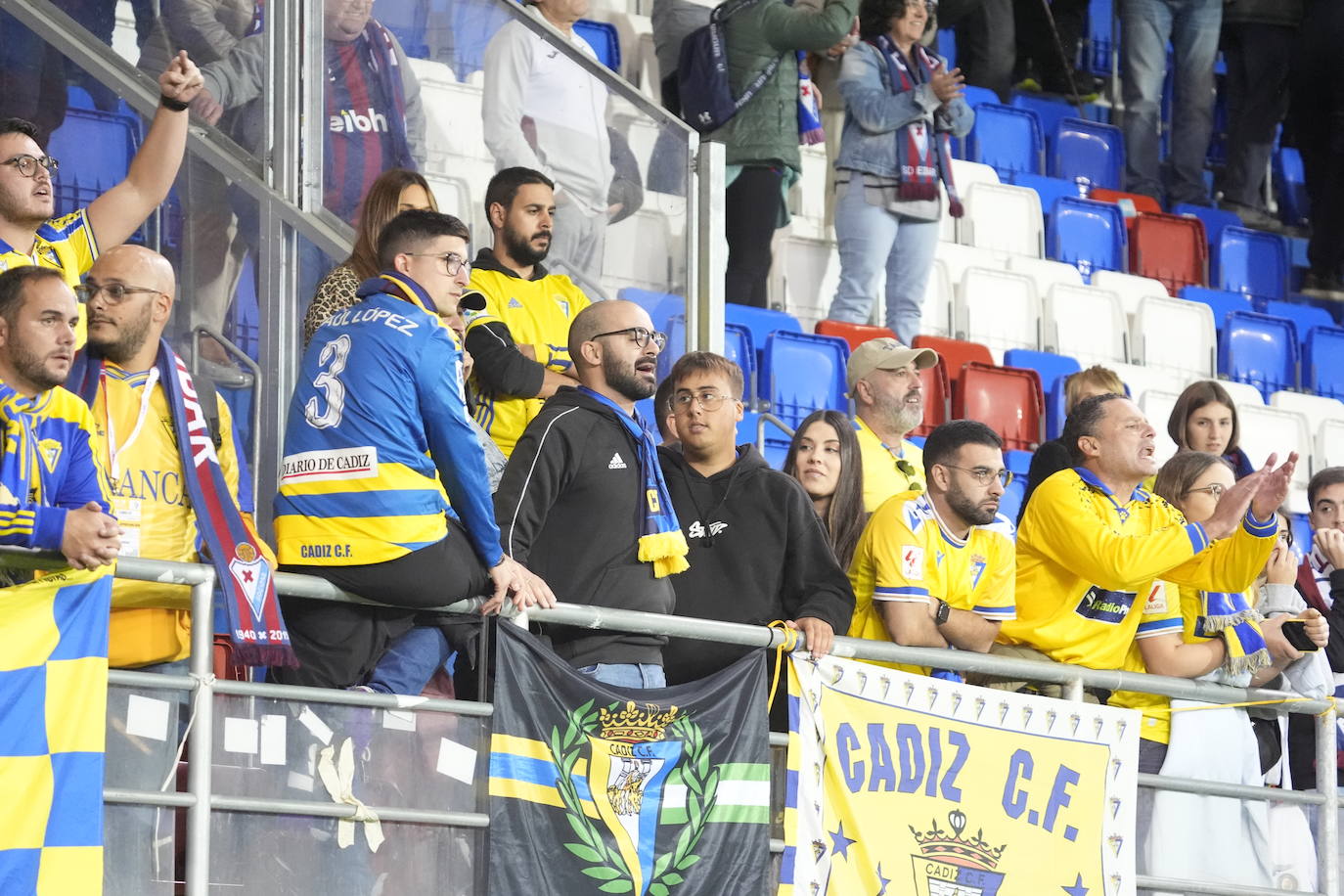 Fotos: Eibar - Cádiz en Ipurua