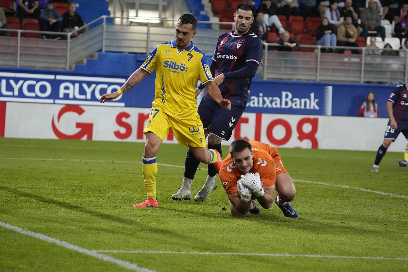 Fotos: Eibar - Cádiz en Ipurua