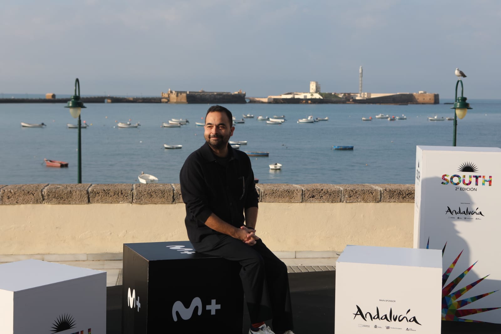 Las imágenes de María Adánez, Javier Gutiérrez, Leonor Watling y Carlos Scholz en la playa de La Caleta