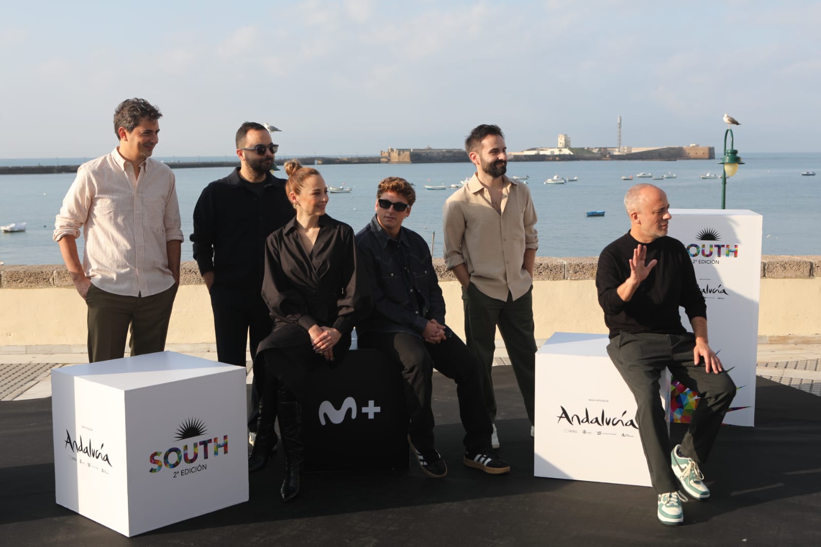 Las imágenes de María Adánez, Javier Gutiérrez, Leonor Watling y Carlos Scholz en la playa de La Caleta