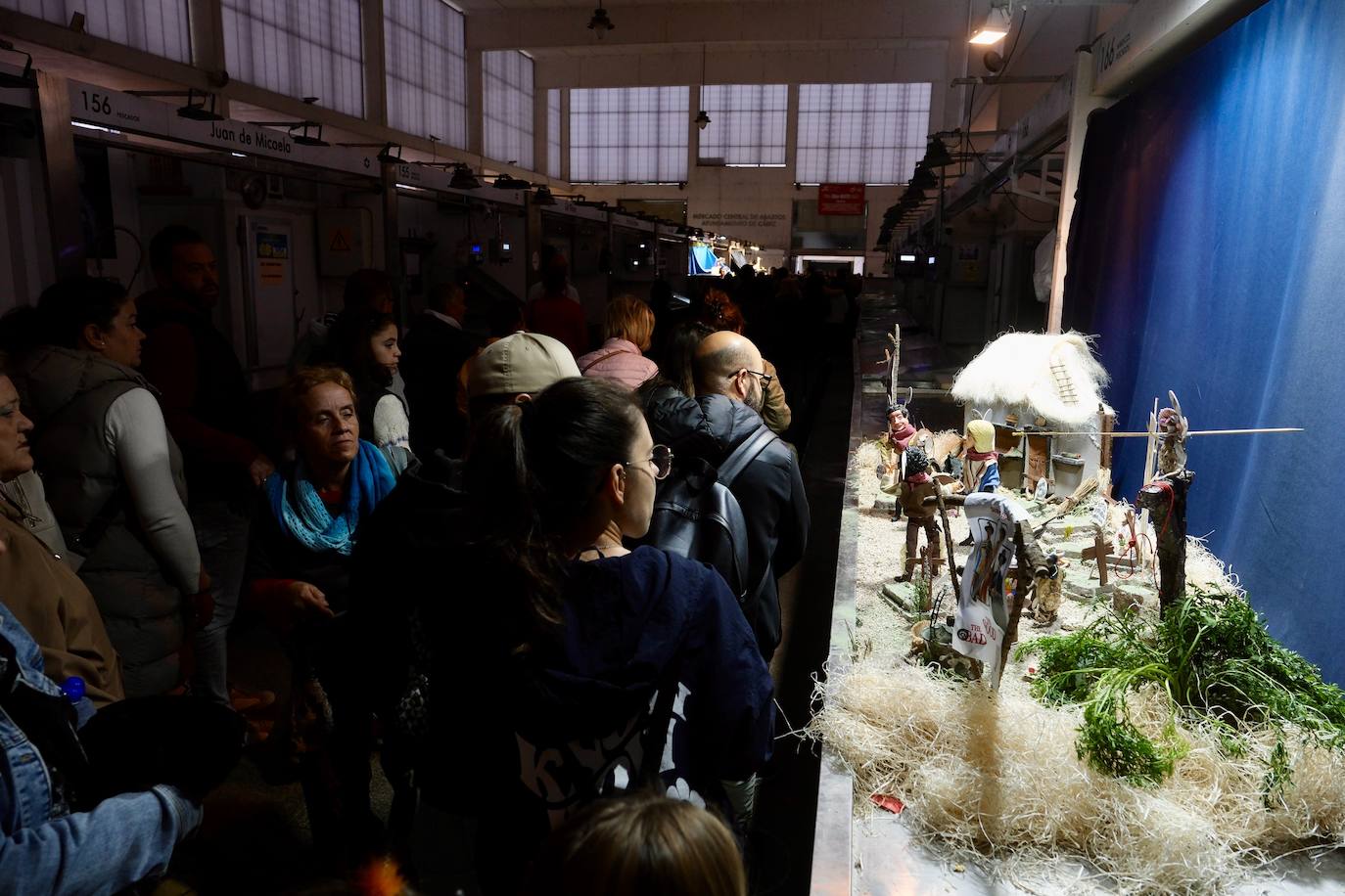 Fotos: El mercado central de Cádiz celebra la fiesta de Los Tosantos