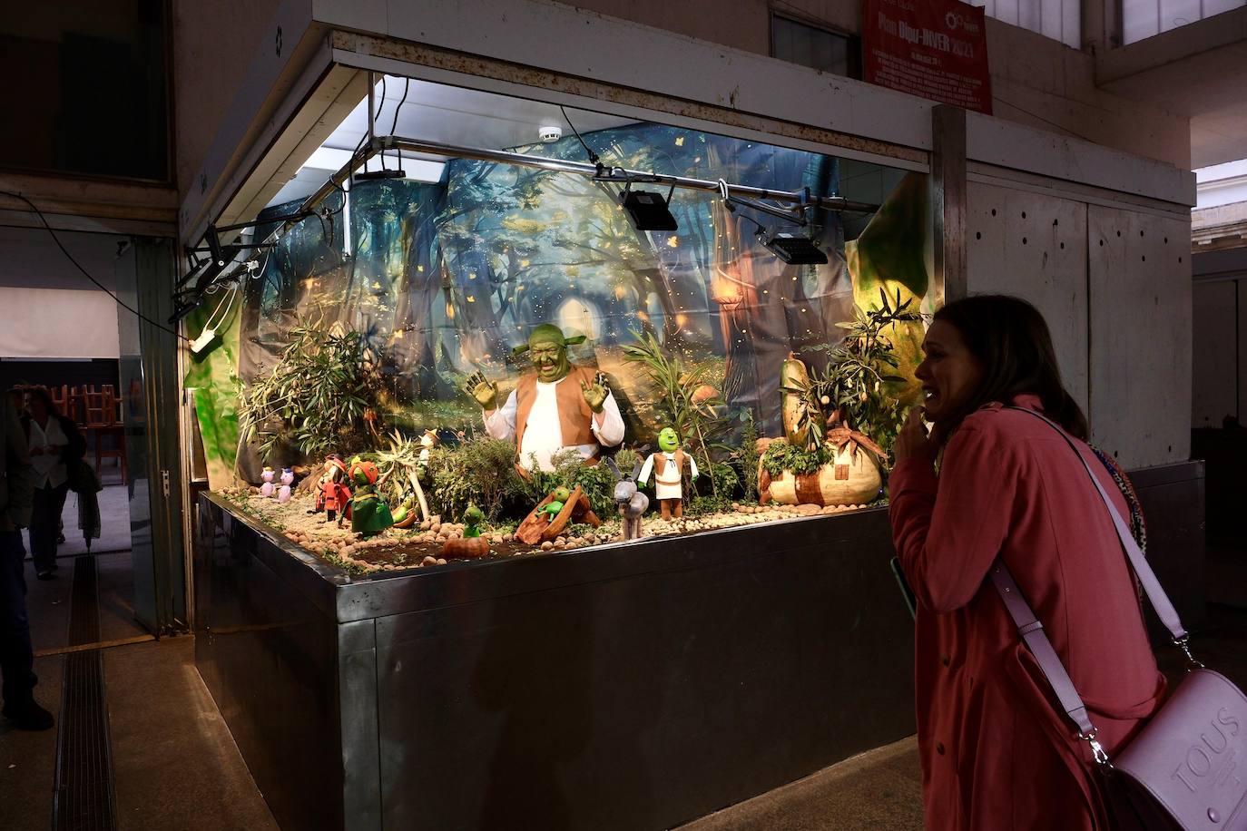 Fotos: El mercado central de Cádiz celebra la fiesta de Los Tosantos