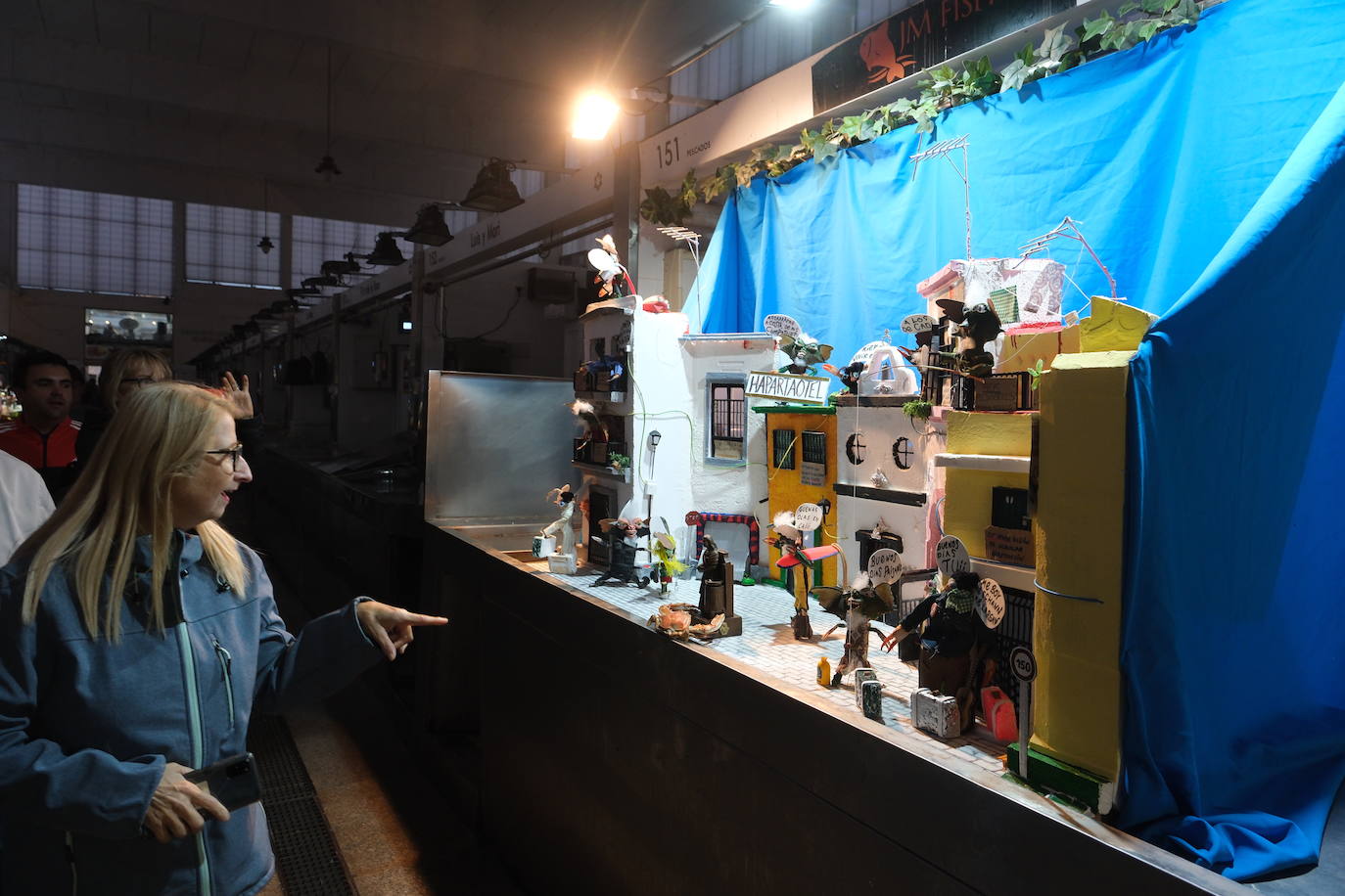 Fotos: El mercado central de Cádiz celebra la fiesta de Los Tosantos