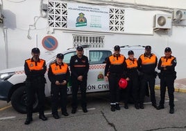 Voluntarios de Protección Civil parten de Los Barrios para ayudar a afectados por la DANA en Valencia