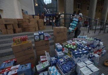 Fotos: Cádiz vuelva a mostrar su solidaridad con los afectados por las riadas de Valencia