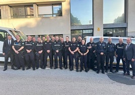 Agentes de la Policía Local de Cádiz salen hacia Valencia para prestar ayuda humanitaria