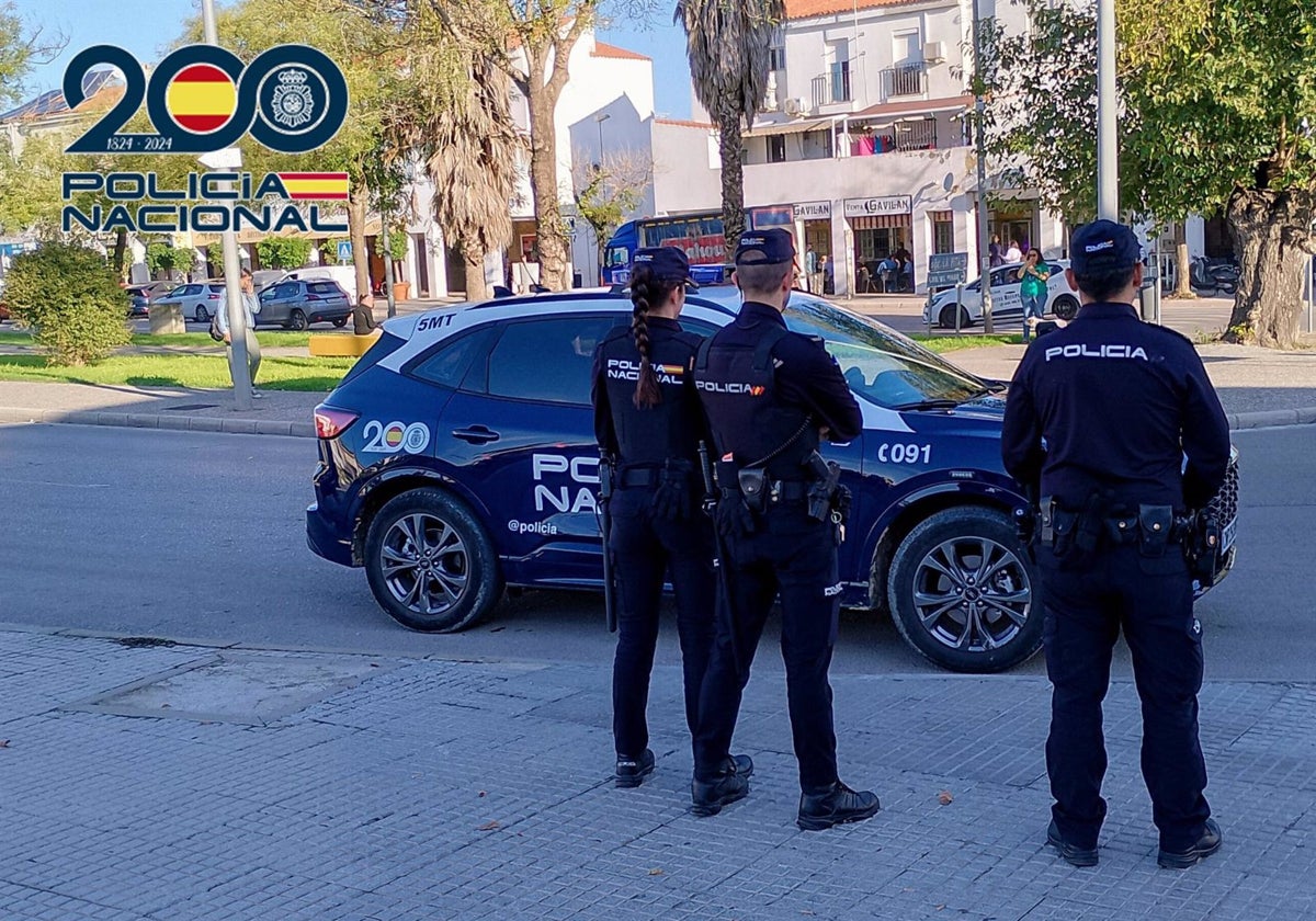 Jerez felicita a la Policía Nacional por la operación Escaleras contra el tráfico de heroína.