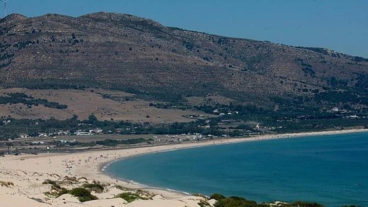 El chiringuito Bibo Beach celebra un concierto no autorizado en Tarifa y la Junta de Andalucía lo sanciona