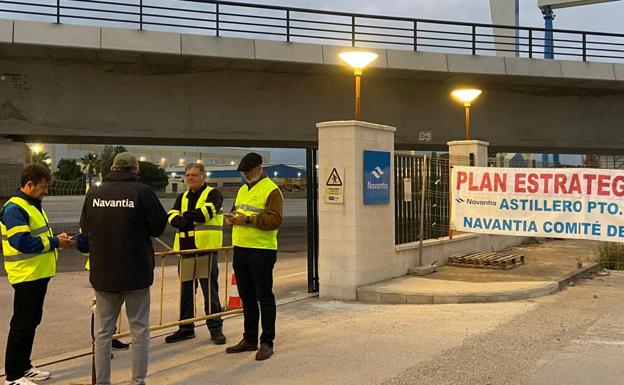 Entrada del astillero hoy jueves