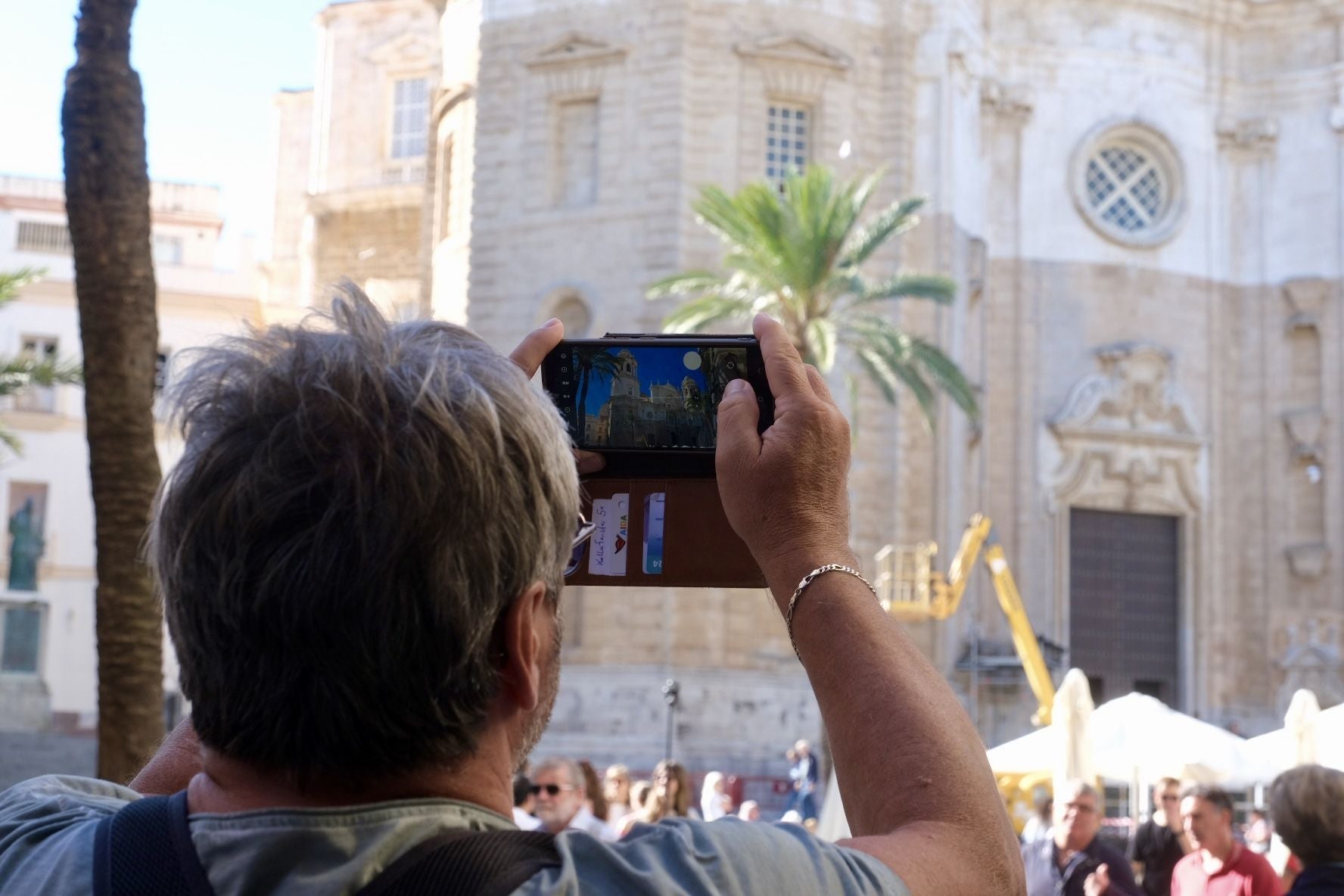 Fotos: Casi 8.000 cruceristas llegan al puerto de Cádiz