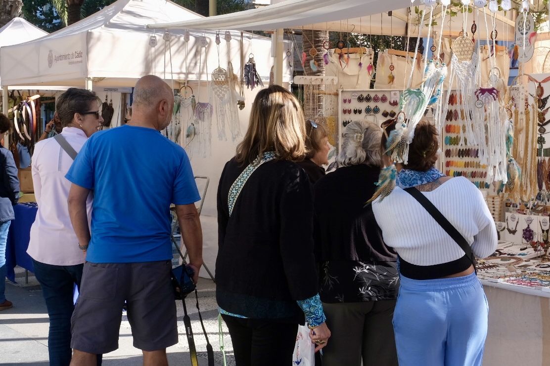 Fotos: Casi 8.000 cruceristas llegan al puerto de Cádiz