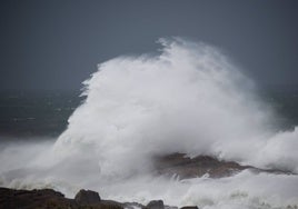 La Aemet activa el aviso amarillo en Cádiz por fenómenos costeros: ¿Hasta cuándo durará?