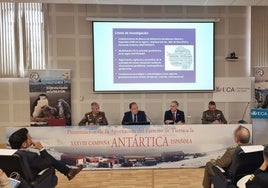 La UCA acoge el acto sobre la aportación del Ejército de Tierra a la XXXVIII Campaña Antártica Española