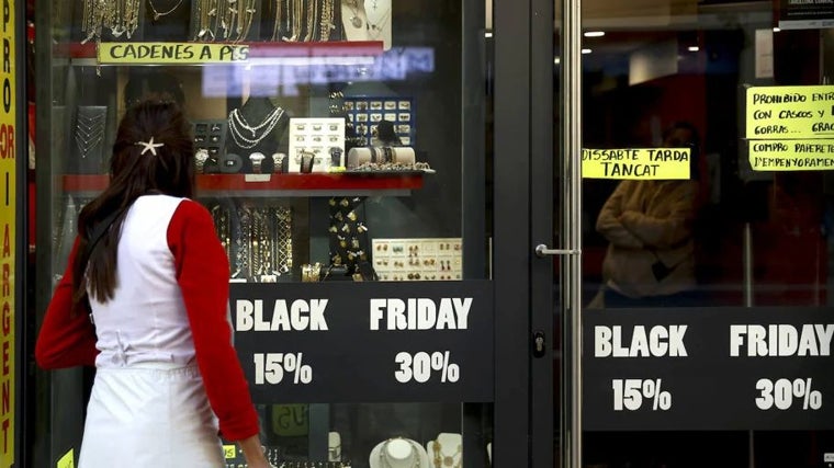 Policía Nacional: diez consejos para que el &#039;Black Friday&#039; no se convierta en un &#039;Día Negro&#039;