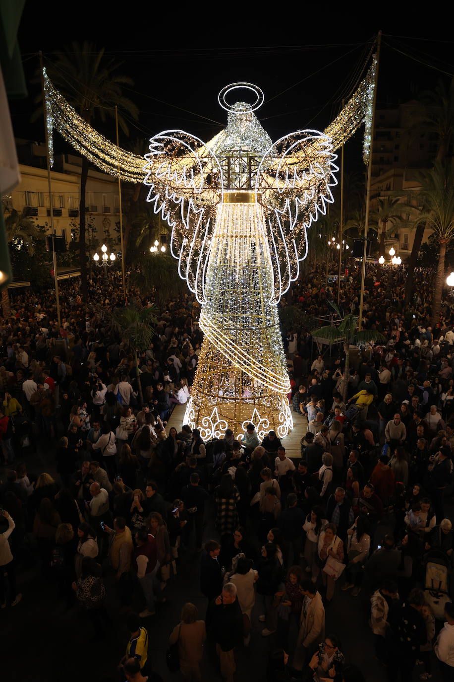 Fotos: Así ha sido la inauguración de Navidad 2024 en Cádiz