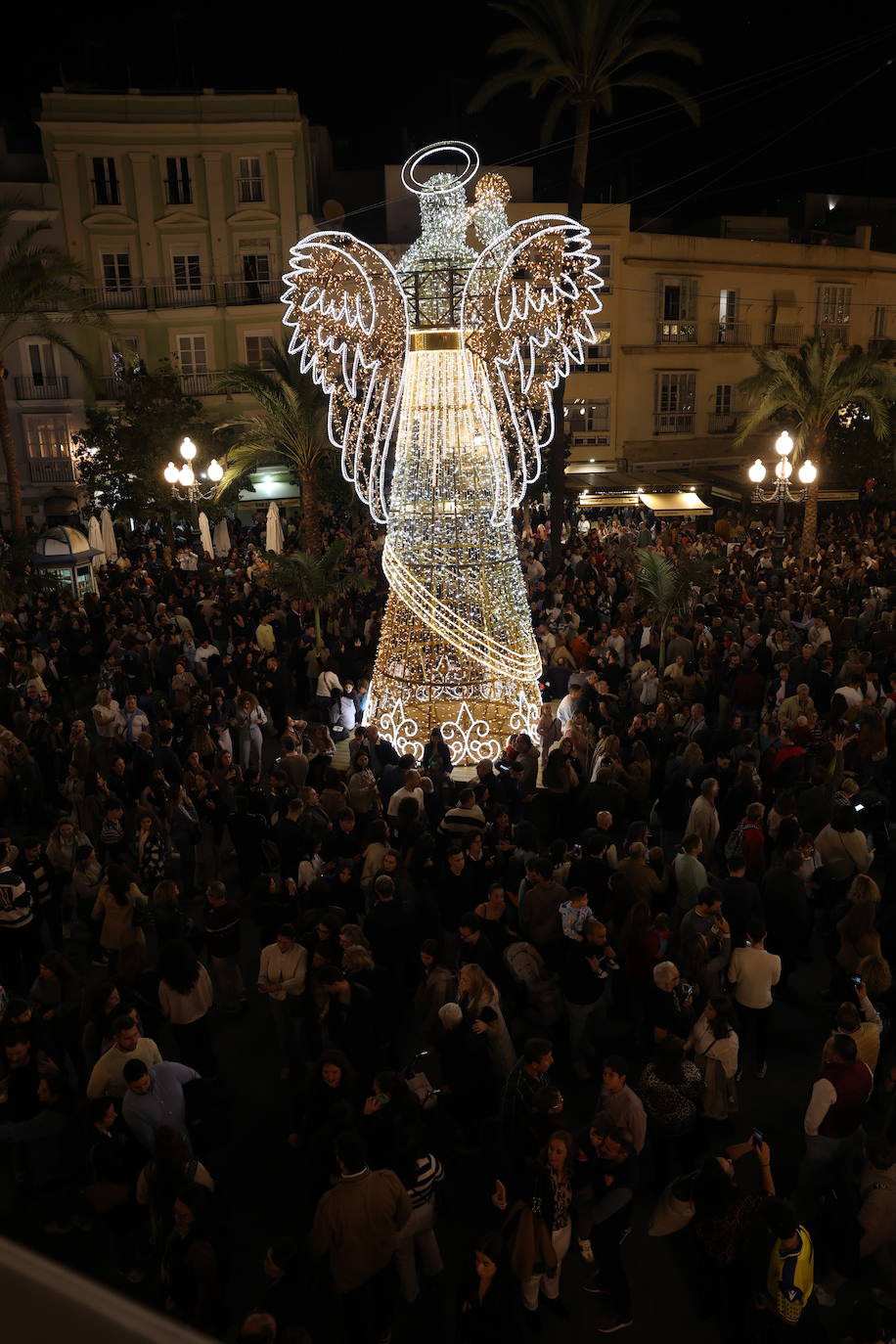 Fotos: Así ha sido la inauguración de Navidad 2024 en Cádiz