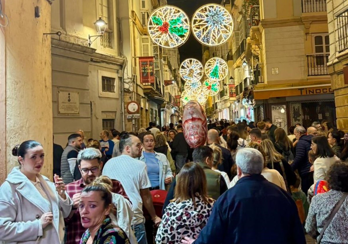 Ambiente en el centro de Cádiz el pasado sábado