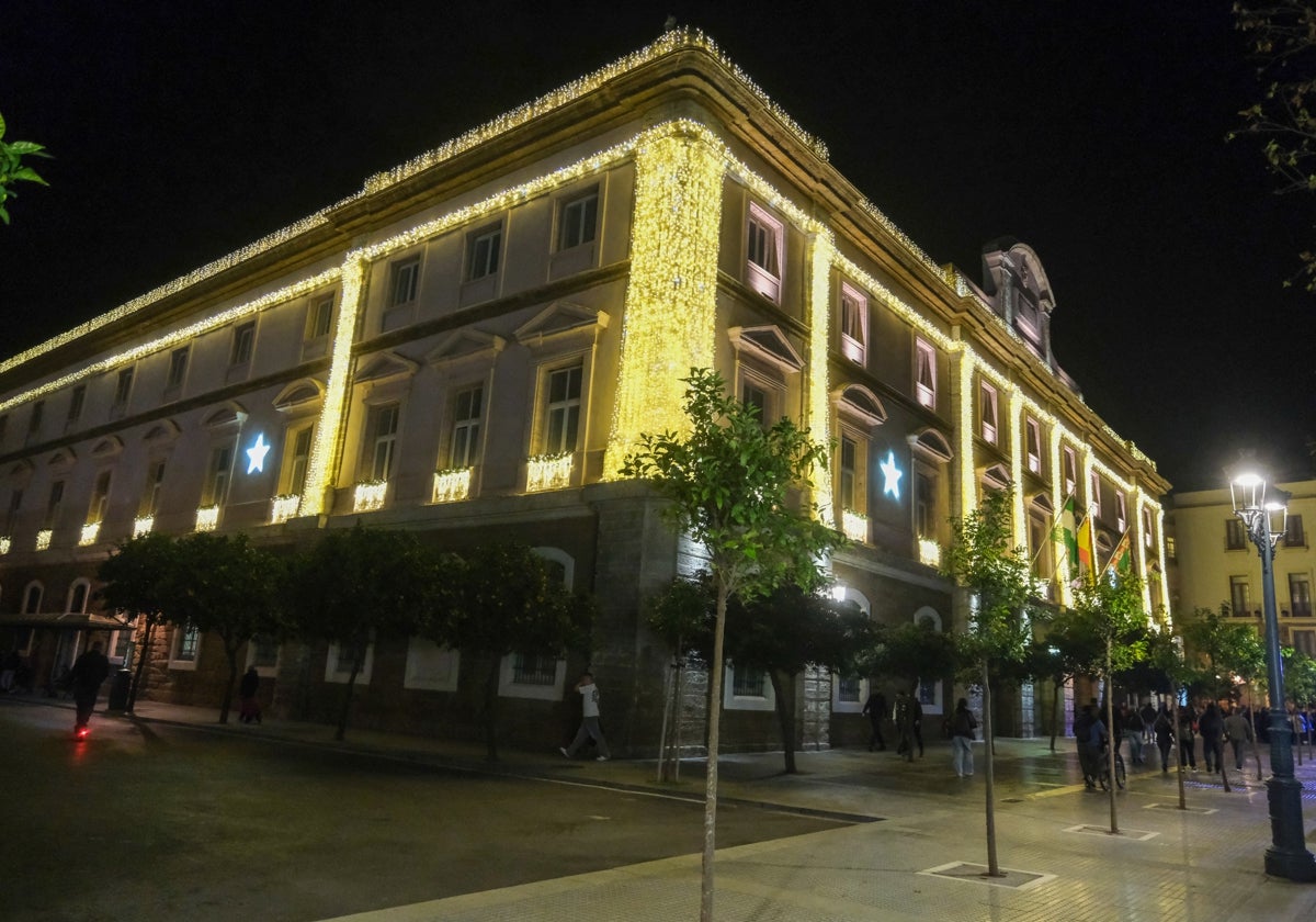 Fotos: Así brilla Cádiz con su alumbrado de Navidad