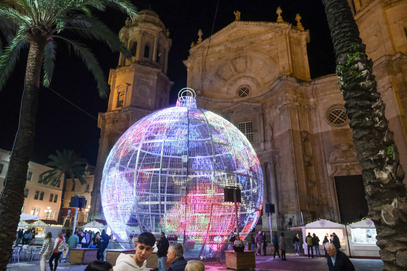 Fotos: Así brilla Cádiz con su alumbrado de Navidad