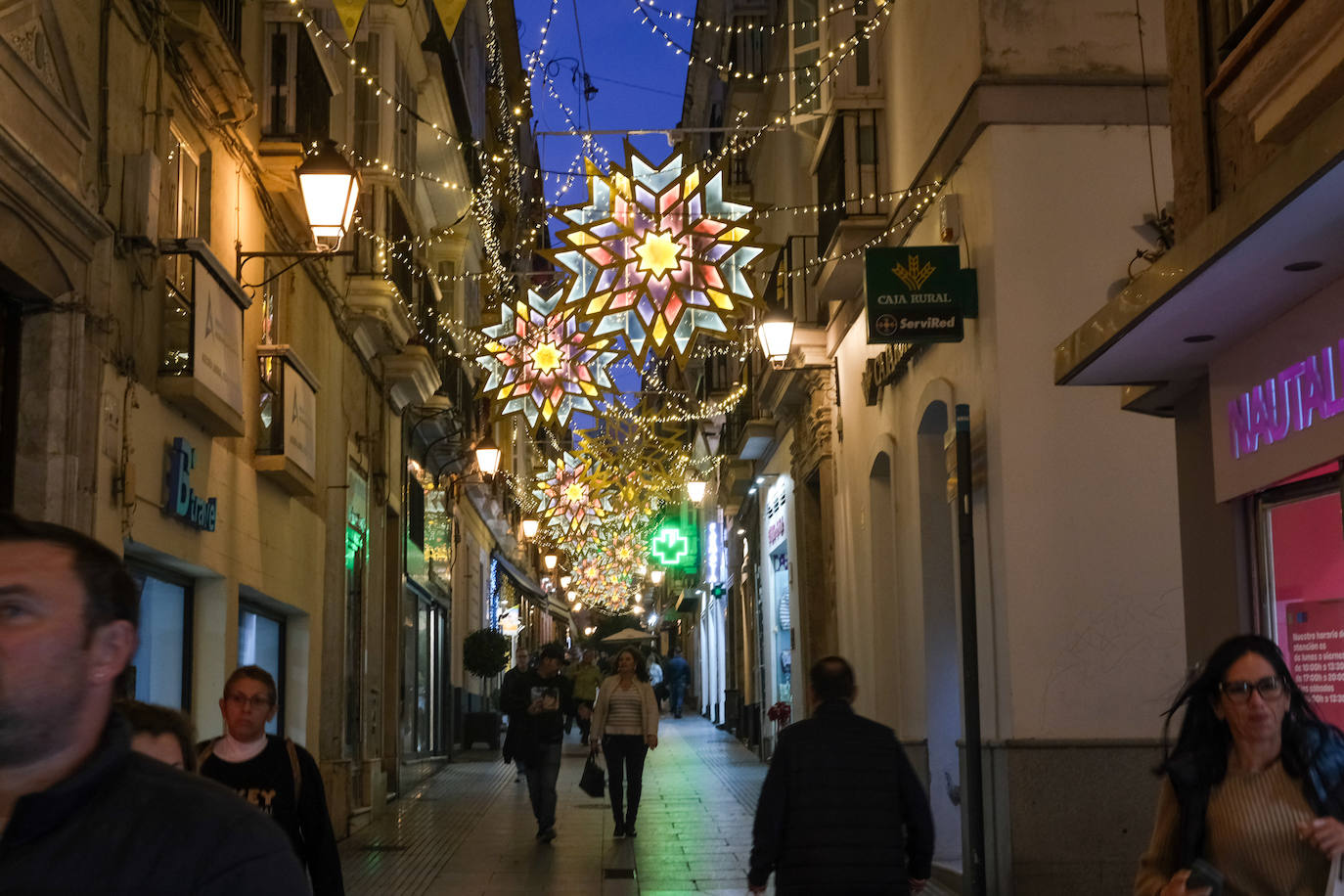 Fotos: Así brilla Cádiz con su alumbrado de Navidad