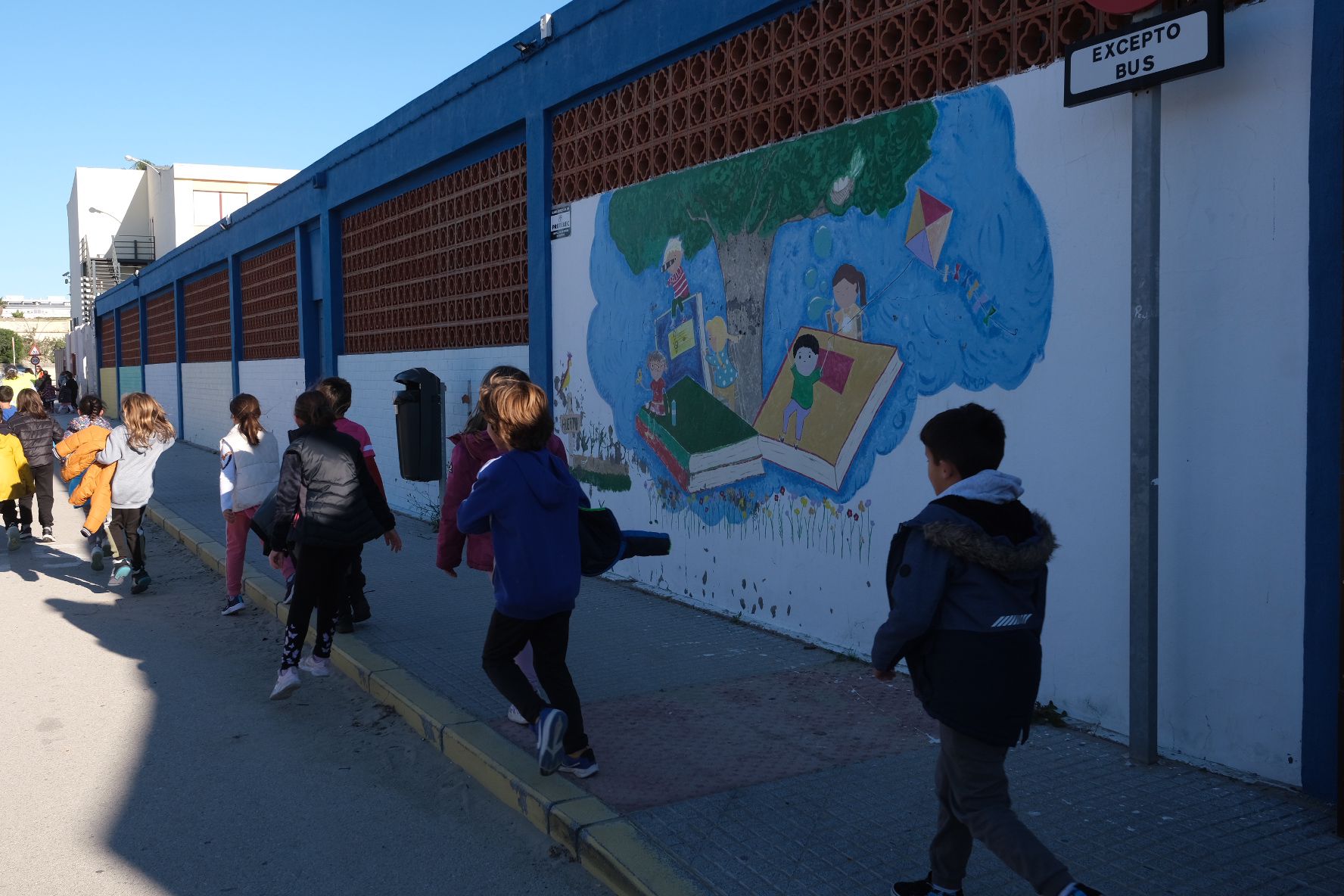 Fotos: los colegios de Cádiz se preparan ante un posible tsunami