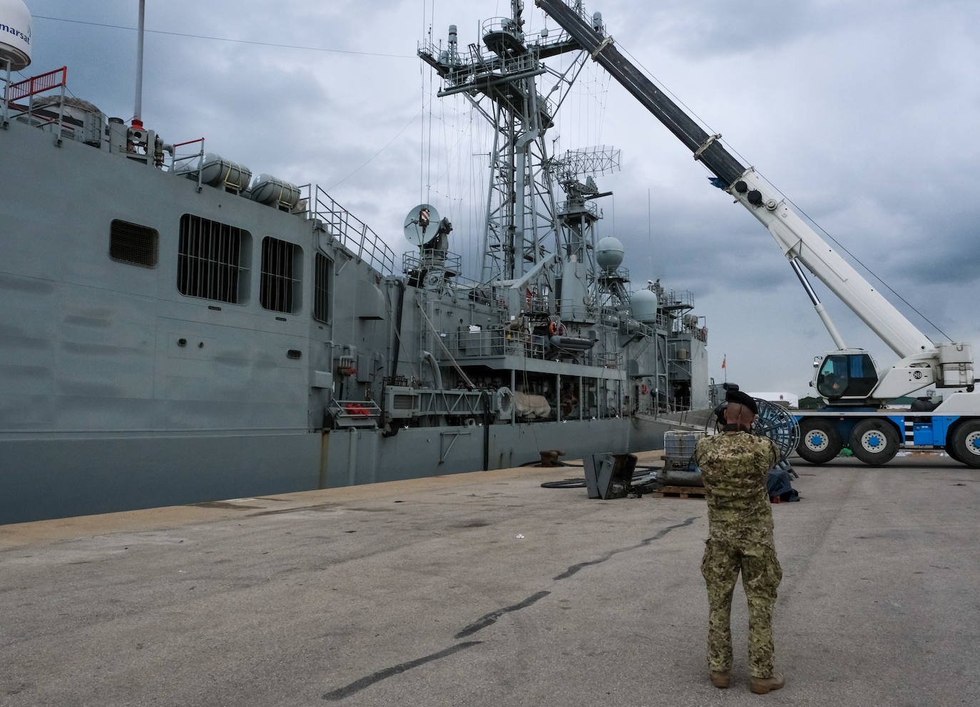 Imágenes de la Operación Atalanta en la base de Rota