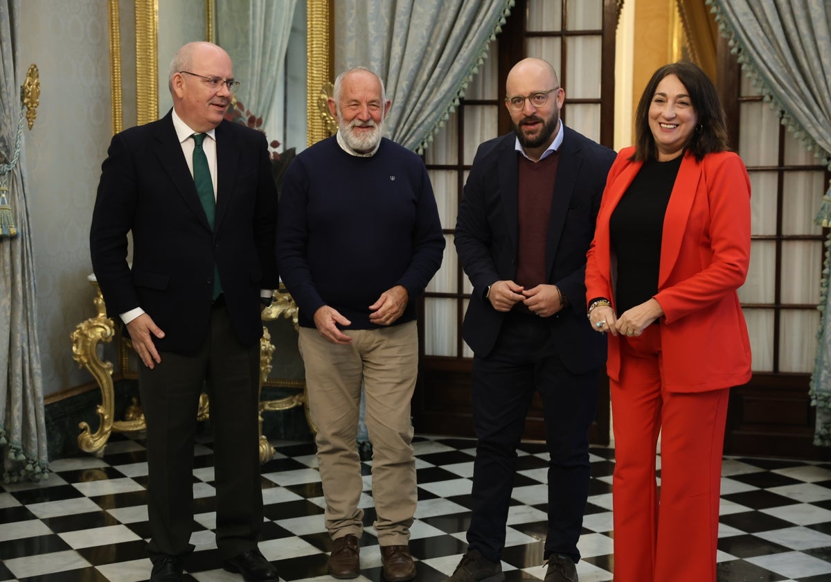 Representantes de la Mesa Provincial de Diálogo Social